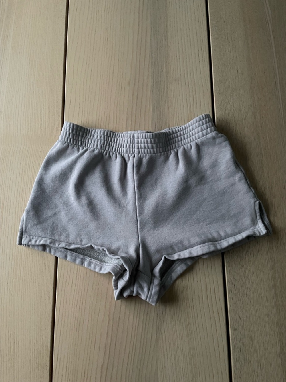 TNA cozy fleece shorts xxs TNA shorts ladies grey short fleece shorts 2xs